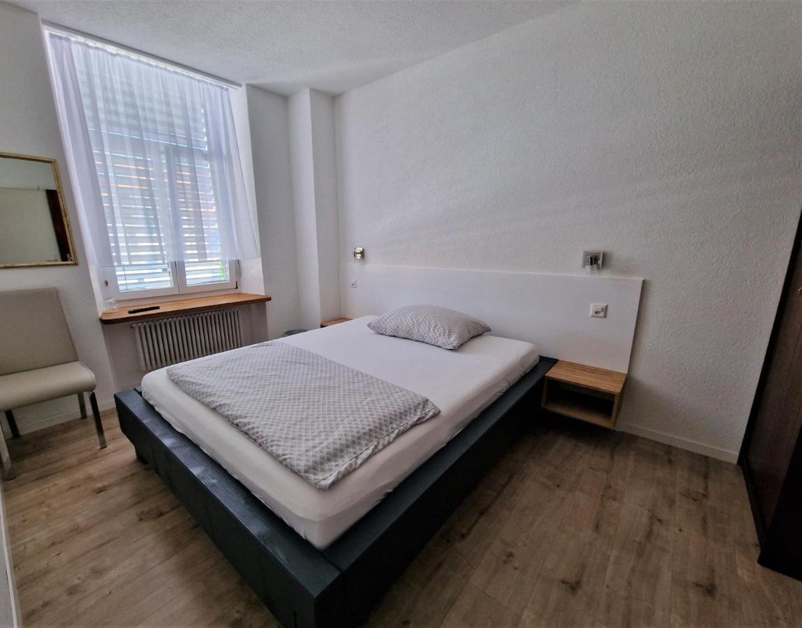 Plaza Hotel Кройцлинген Екстериор снимка